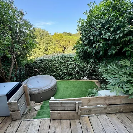 Appartement 2 Jacuzzi Terrasse *
