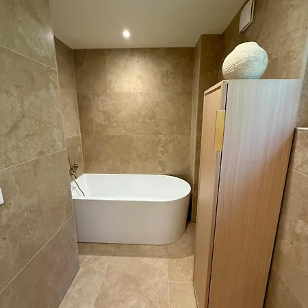 Appartement 2 Jacuzzi Terrasse *